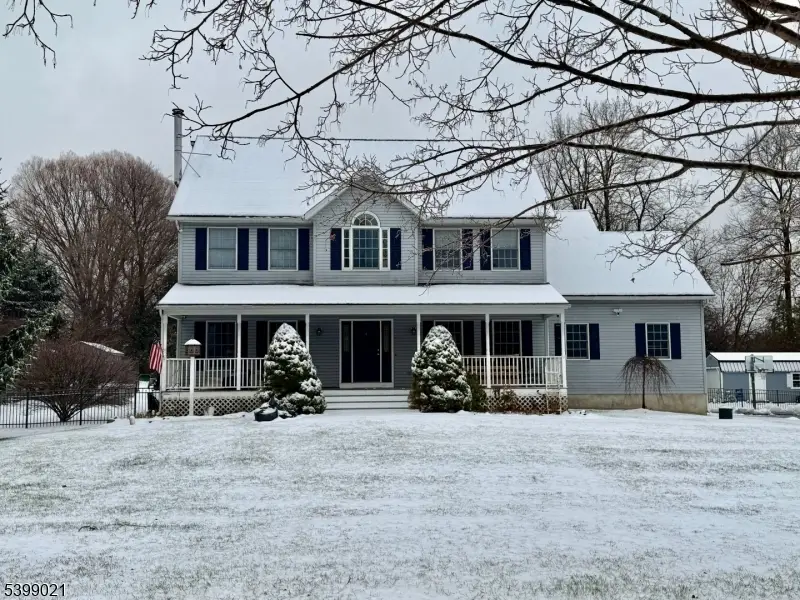 12 Patricia Ln, Lafayette, NJ 07848 - Image #2