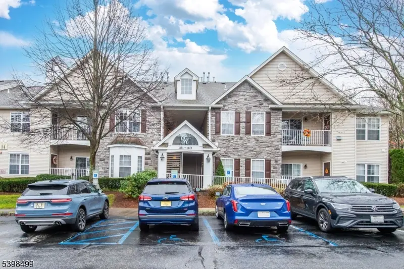 104 Barrister Dr, Butler, NJ 07405 - Image #1