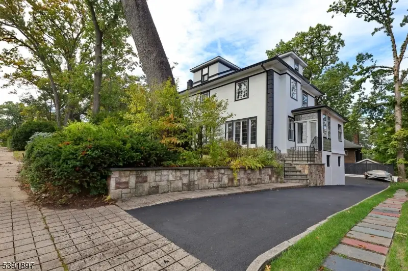 98-106 East 38th St, Paterson, NJ 07514 - Image #3