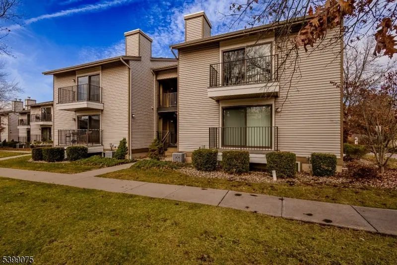 17 Sam Bonnell Dr #17, Union, NJ 08809 - Image #2