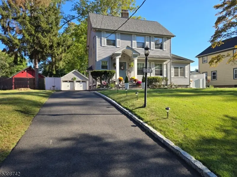 957 Myrtle Ave, Plainfield, NJ 07063 - Image #2