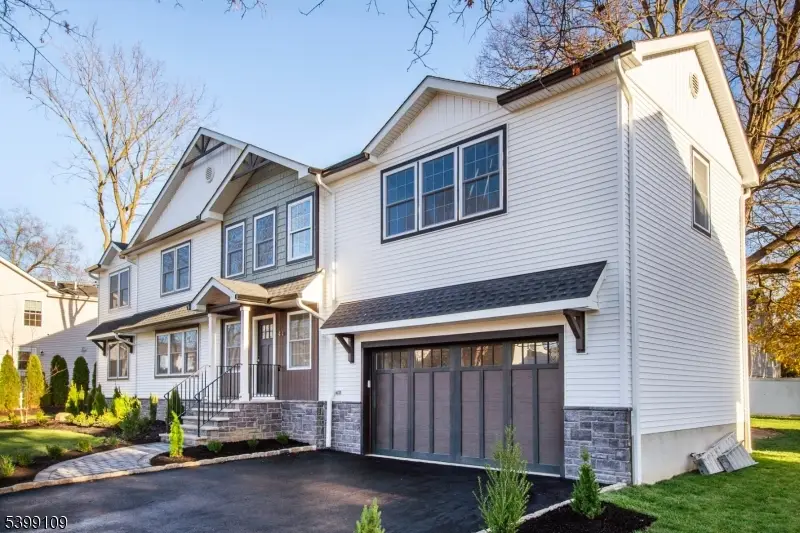 44 4th Ave, Roseland, NJ 07068 - Image #3