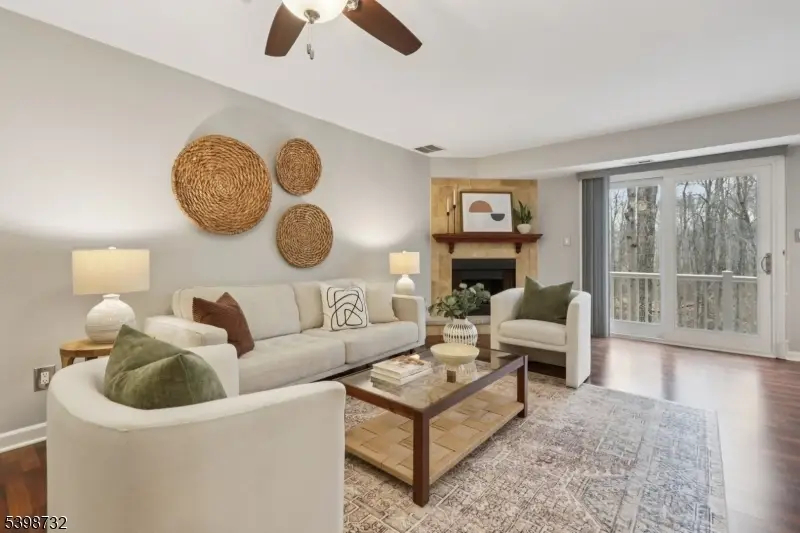 209 Woods Edge Dr, Succasunna, NJ 07876 - Image #3