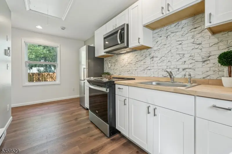 57 Riverlawn Dr, Wayne, NJ 07470 - Image #1