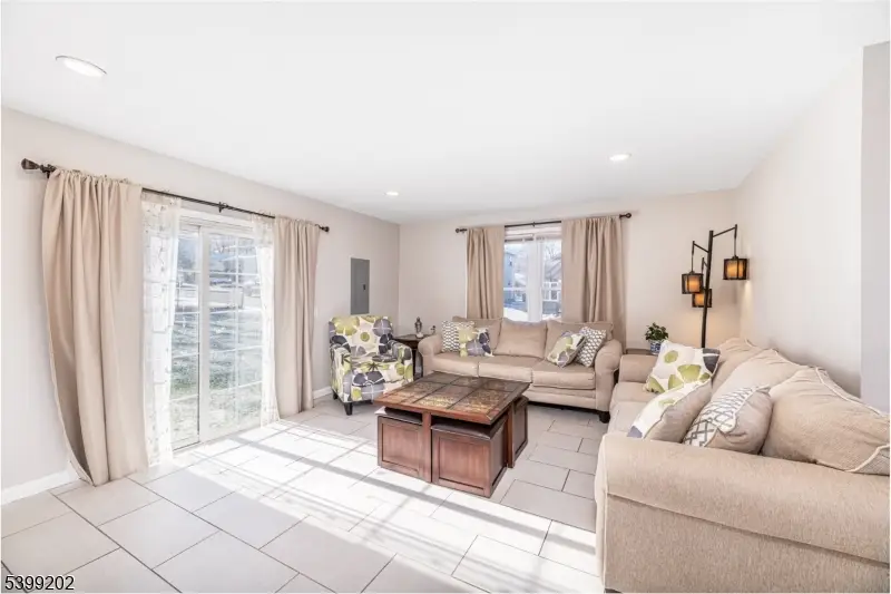 13 Woodsedge Ave, Budd Lake, NJ 07828 - Image #3