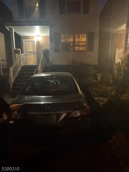 341 Hunterdon St, Newark, NJ 07103 - Image #1