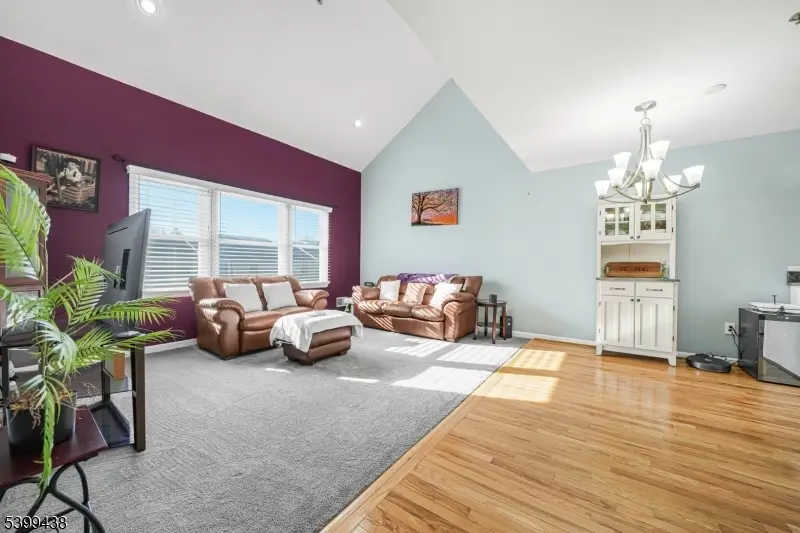 45 Royal Ave #46, Hawthorne, NJ 07506 - Image #2