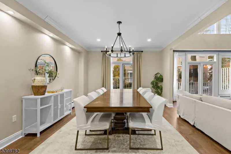 208 Shearwater Ct #15, Jersey City, NJ 07305 - Image #3