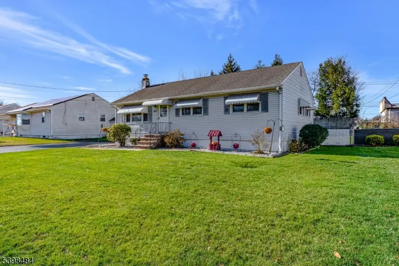 820 Nelson Pl, Piscataway, NJ 08854 - Image #3