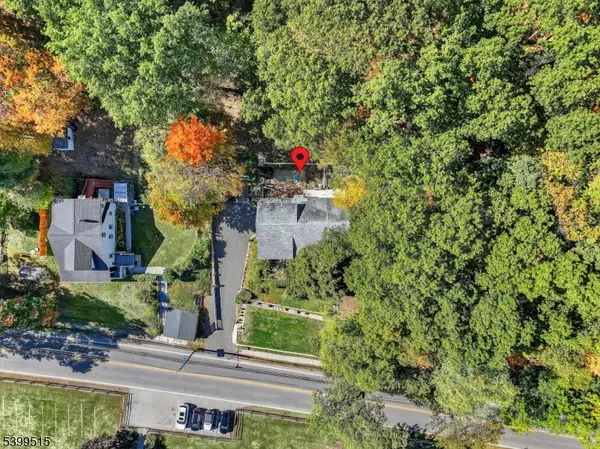 370 Goffle Rd, Hawthorne Boro, NJ 07506