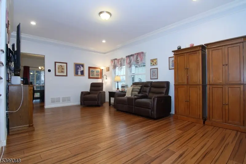 134 Beech St, Fords, NJ 08863 - Image #3