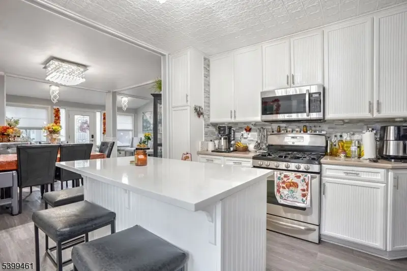 3-04 Bergen Ave, Fair Lawn, NJ 07410 - Image #2