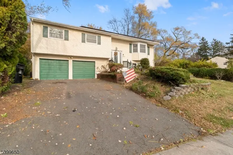 55 Sullivan Way, East Brunswick, NJ 08816 - Image #2