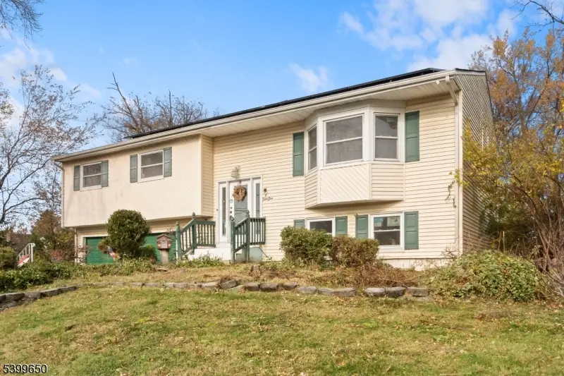 55 Sullivan Way, East Brunswick, NJ 08816 - Image #3