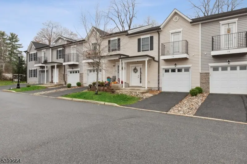 18 Joseph Dr #18, Newton, NJ 07860 - Image #2