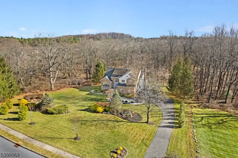 1 Colby Farm Rd, Chester Township, NJ 07930 - Image #1