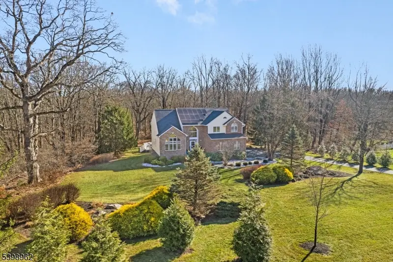 1 Colby Farm Rd, Chester Township, NJ 07930 - Image #3