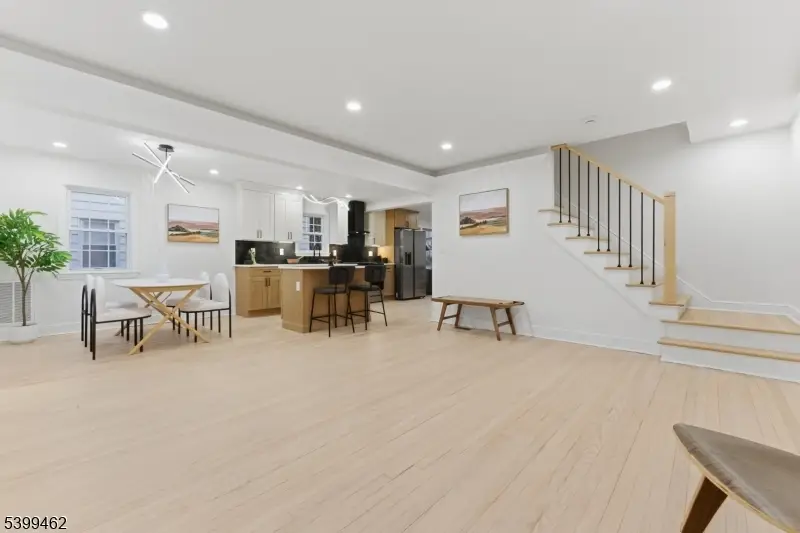 33 E Lincoln St, Verona, NJ 07044 - Image #3