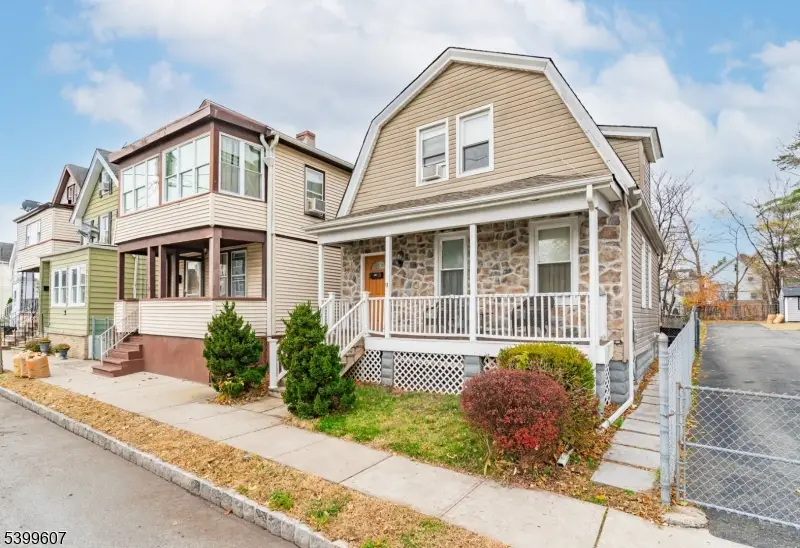 11 Meade St, West Orange, NJ 07052 - Image #1