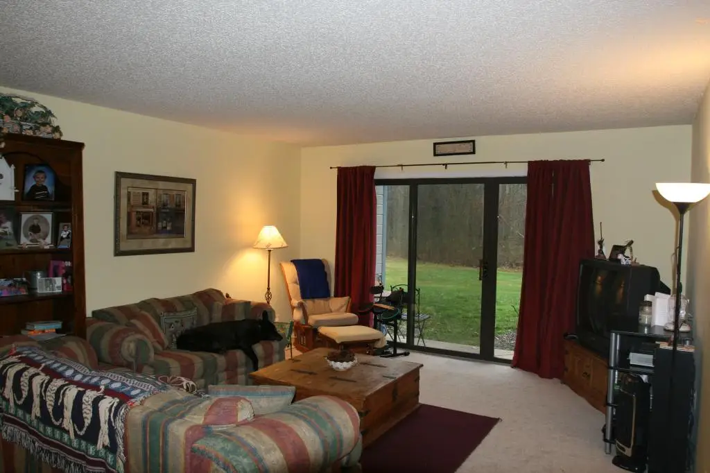 31 W 20th St, Bayonne, NJ 07002 - Image #1