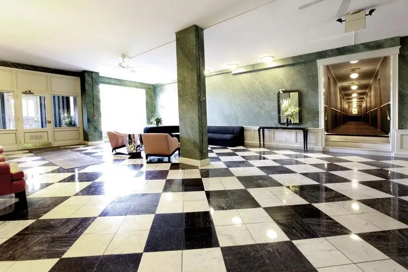 10 Knollwood Ter, Chester Township, NJ 07930 - Image #3