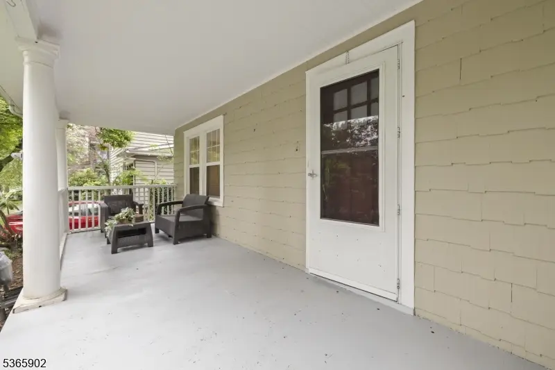 72 Meadowbrook Rd, Millburn, NJ 07078 - Image #3