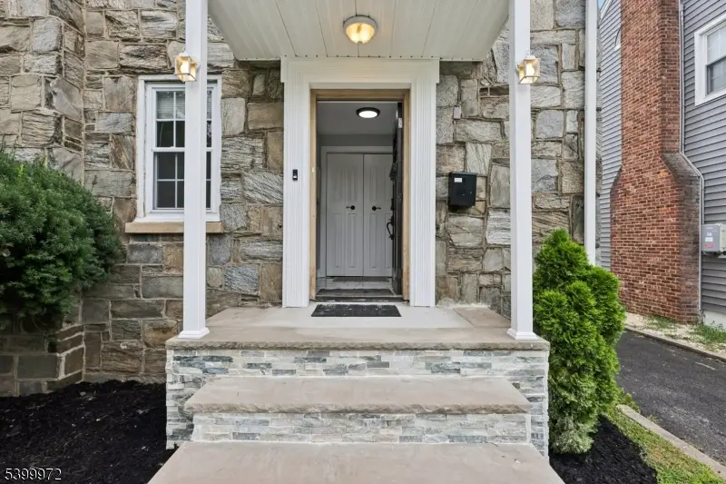1042 Battle Hill Terrace, Union Twp., NJ 07083 - #3
