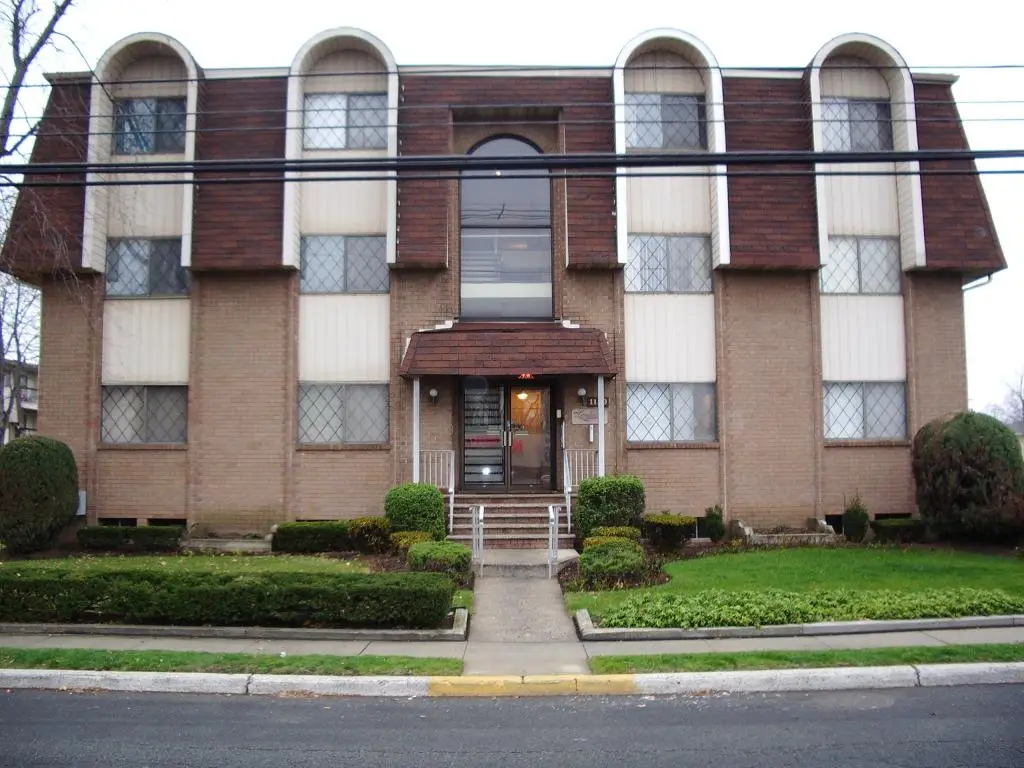 311 Elmwood Ave, East Orange, NJ 07018 - Image #1