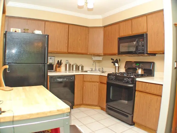 944 Burlington Ave, Union, NJ 07083 - Image #3