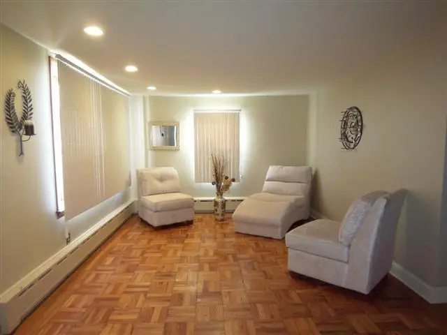 8 Tremont Ave, East Orange, NJ 07018 - Image #3