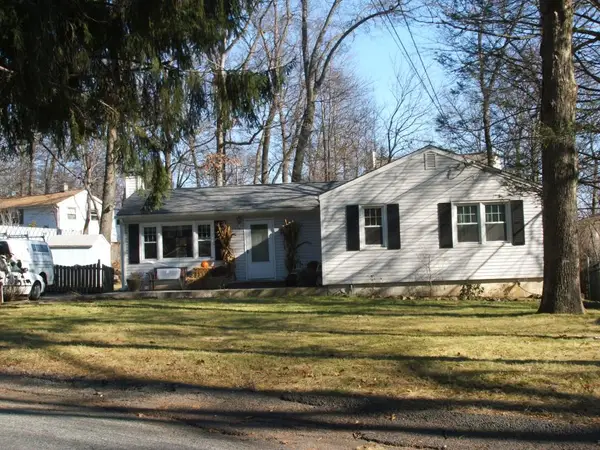 41 Dorothy Drive, North Haledon Boro, NJ 07508