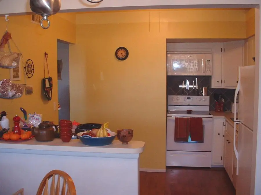 303 Cokesbury High Bridge Rd, Clinton Township, NJ 08833 - Image #2