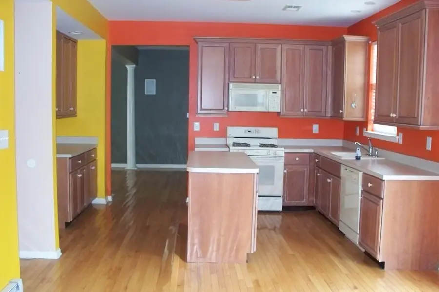 2 Steele Pl #202, Hillsborough Township, NJ 08844 - Image #2