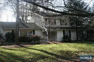 120 S Stiles St, Linden, NJ 07036 - Image #1