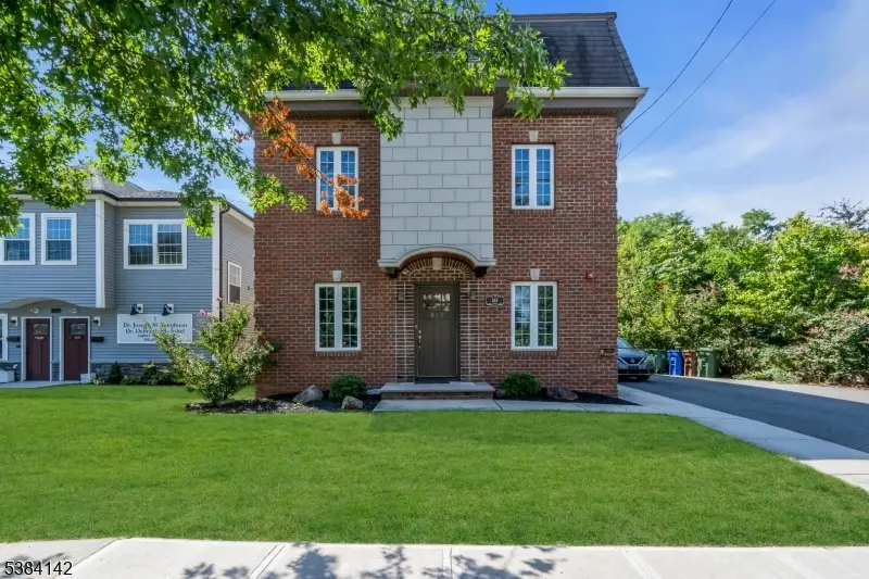 813 N Wood Ave, Linden, NJ 07036 - Image #1