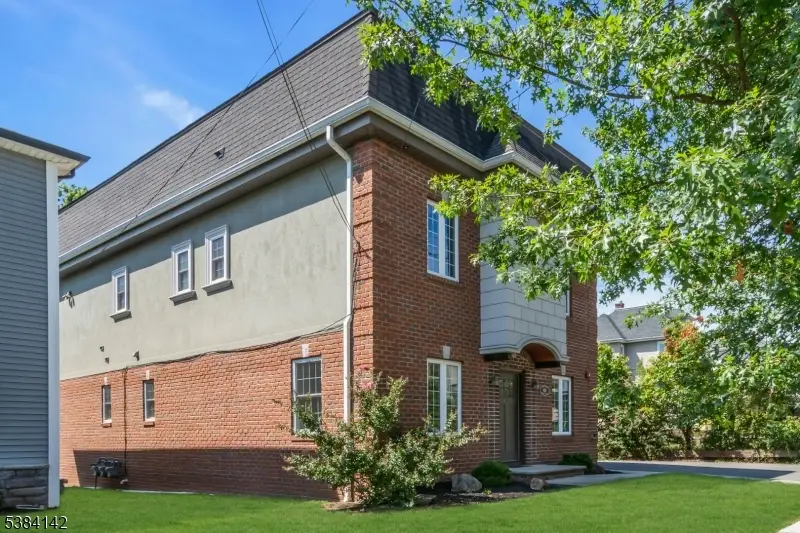 813 N Wood Ave, Linden, NJ 07036 - Image #3