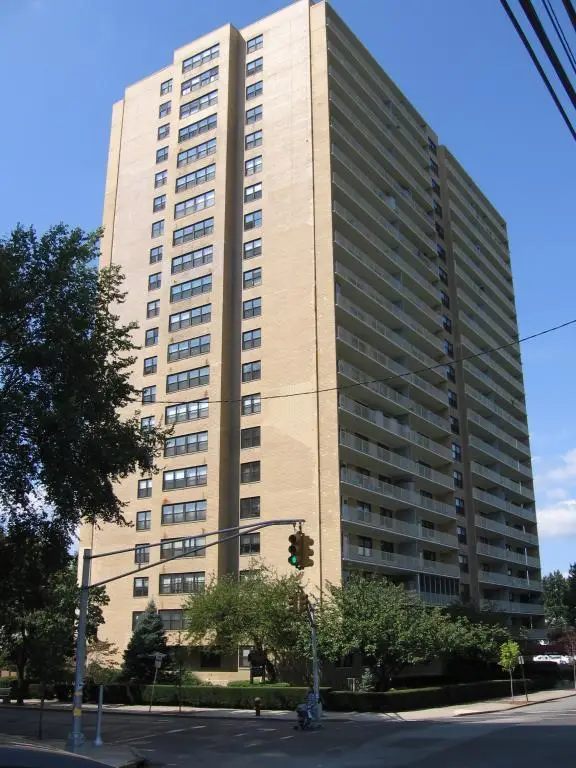 252 N 9th St, Kenilworth, NJ 07033 - Image #1