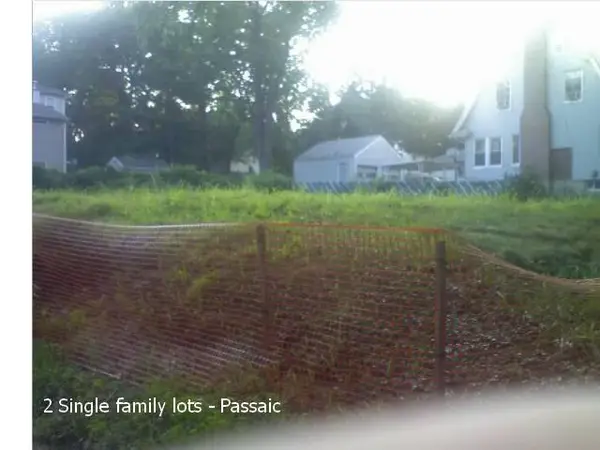 224 Pompton Rd, Haledon Boro, NJ 07508