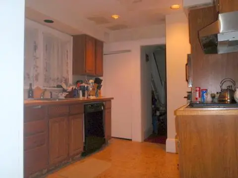 5 Krotik Pl, Irvington, NJ 07111 - Image #3