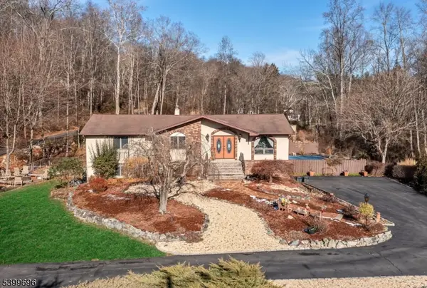 174 Conklintown Rd, Ringwood Boro, NJ 07456