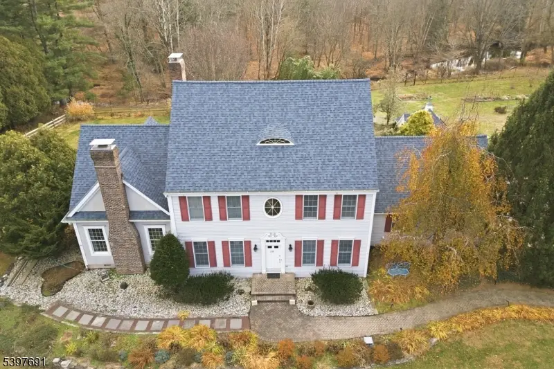 38 Larsen Rd, East Amwell Township, NJ 08551 - Image #2