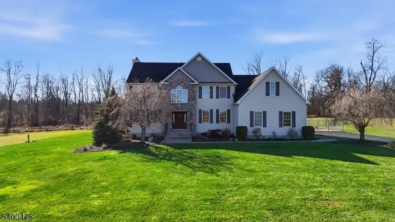 95 Auble Rd, Knowlton, NJ 07832 - Image #1