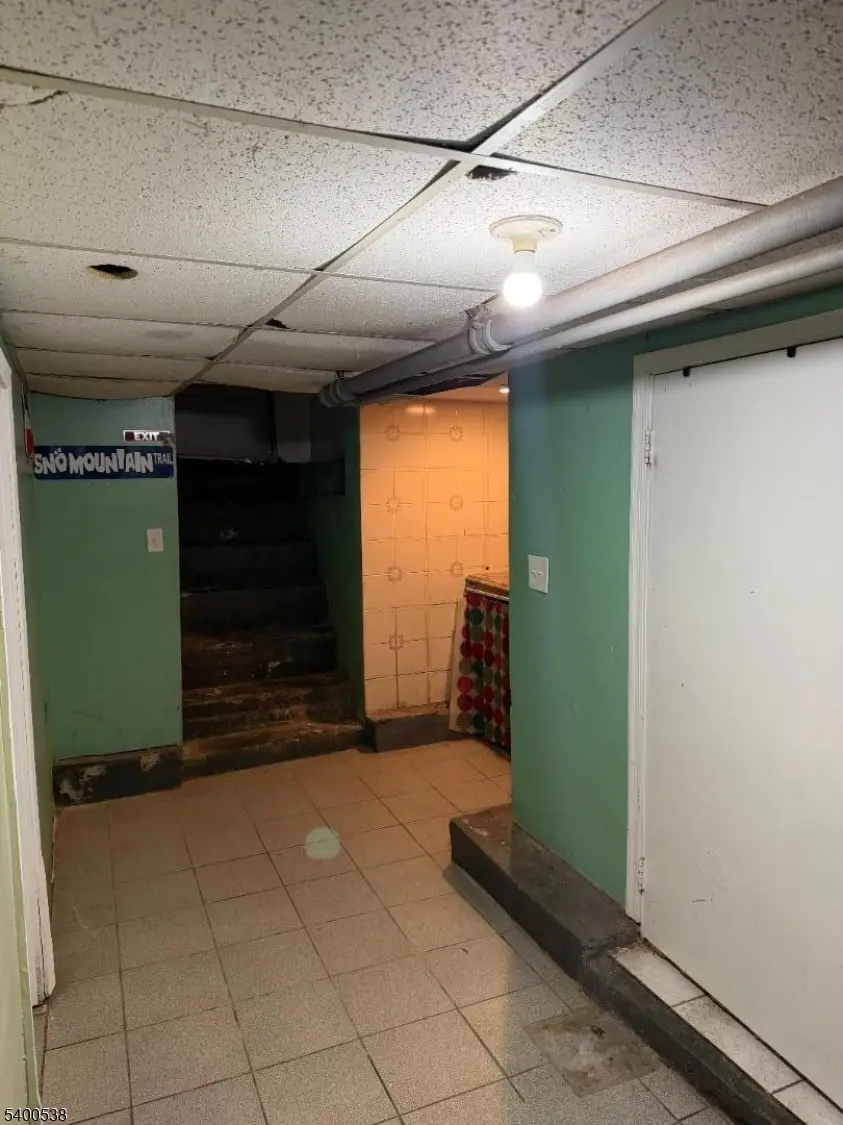 209 Inslee Pl, Elizabethport, NJ 07206 - Image #3