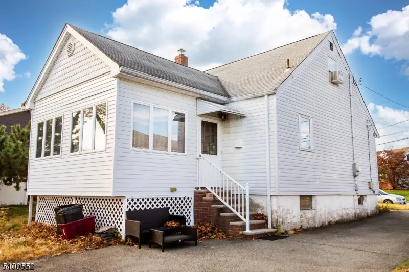 33 Graydon Terrace, Clifton, NJ 07013 - Image #3