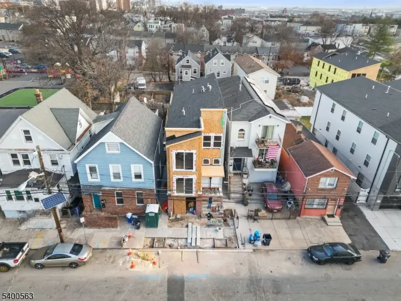 388 S 9th St, Newark, NJ 07103 - Image #1