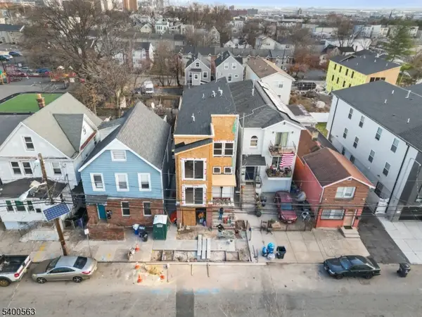 388 S 9th St, Newark City, NJ 07103