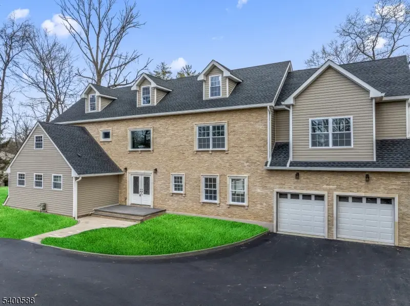 28 King George Rd, Warren, NJ 07059 - Image #2