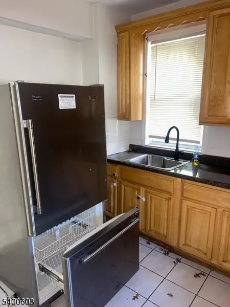 241 Osborne Ter, Newark, NJ 07112 - Image #3