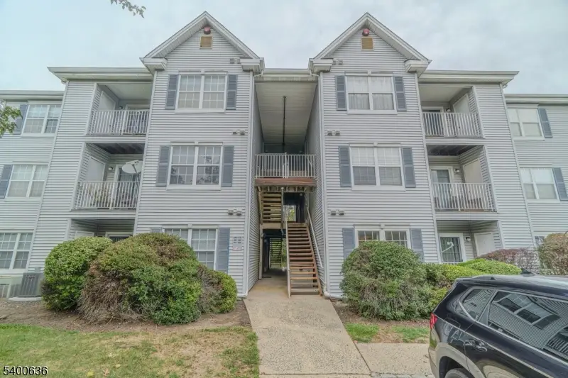 502 Stratford Pl #502, Martinsville, NJ 08805 - Image #1