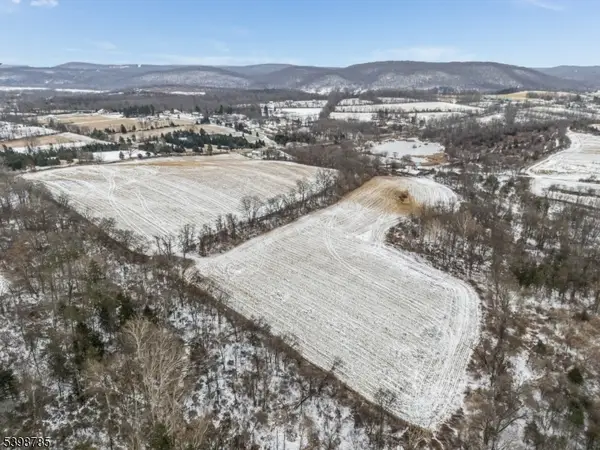 28 Serepta Rd, Knowlton Twp., NJ 07832